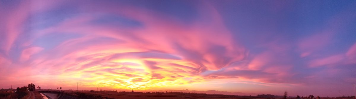 Fotografia del cielo di Roberto Spateri &mdash; Cameri (Novara), 29 ottobre 2017.