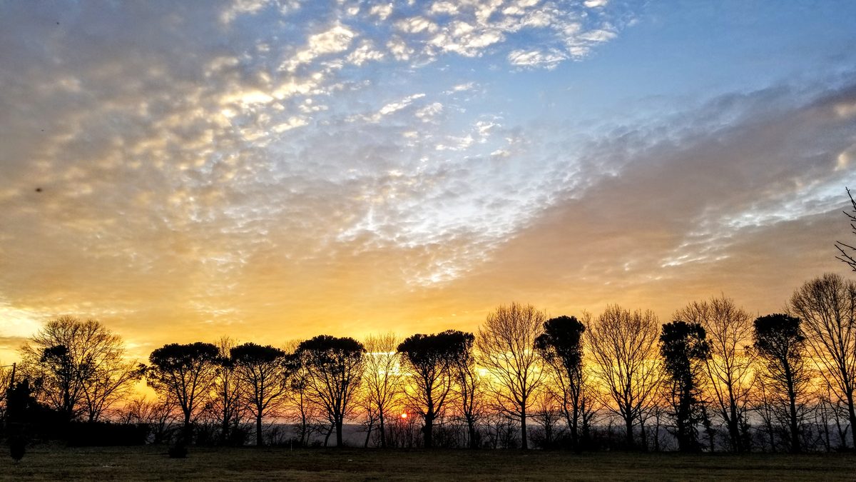 Fotografia del cielo di Roberto Spateri &mdash; Lonate Pozzolo (Varese), 24 febbraio 2019.