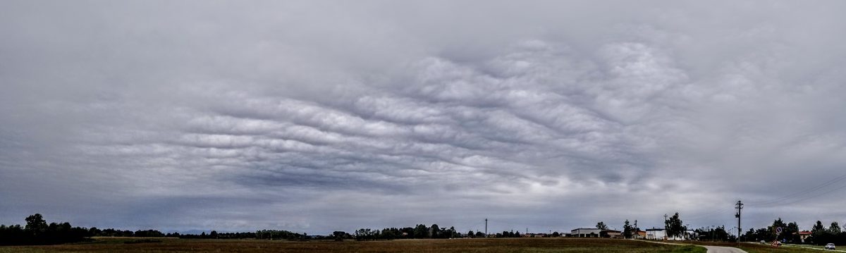 Fotografia del cielo di Roberto Spateri &mdash; Bellinzago Novarese (Novara), 22 settembre 2019.